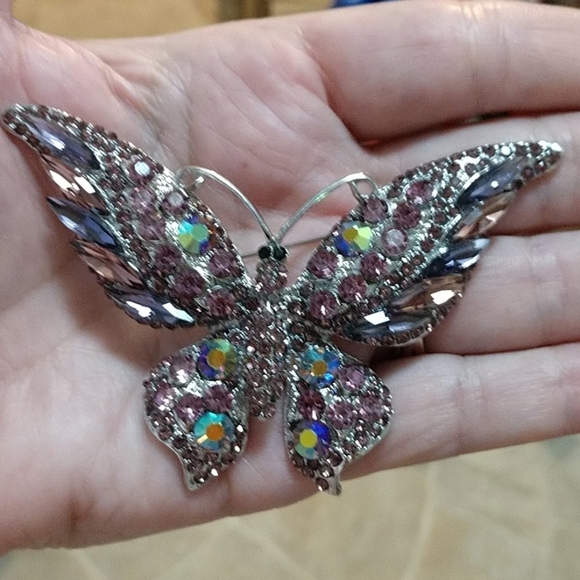 Larger Butterfly Iridescent Rhinestone Brooch Pin Bling - Picture 9 of 12